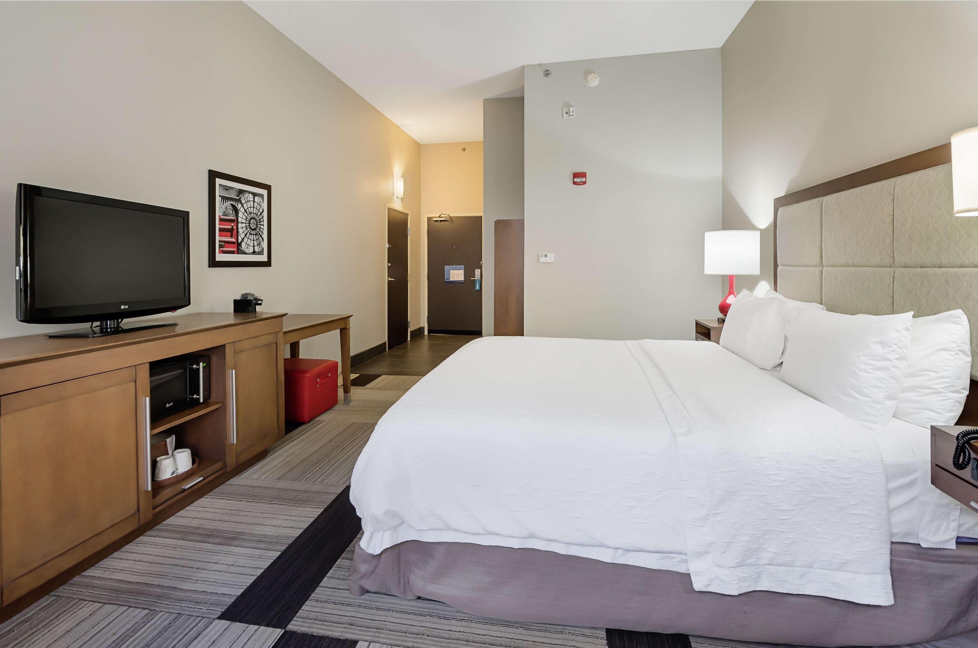 Hampton Inn Salem Esterno foto