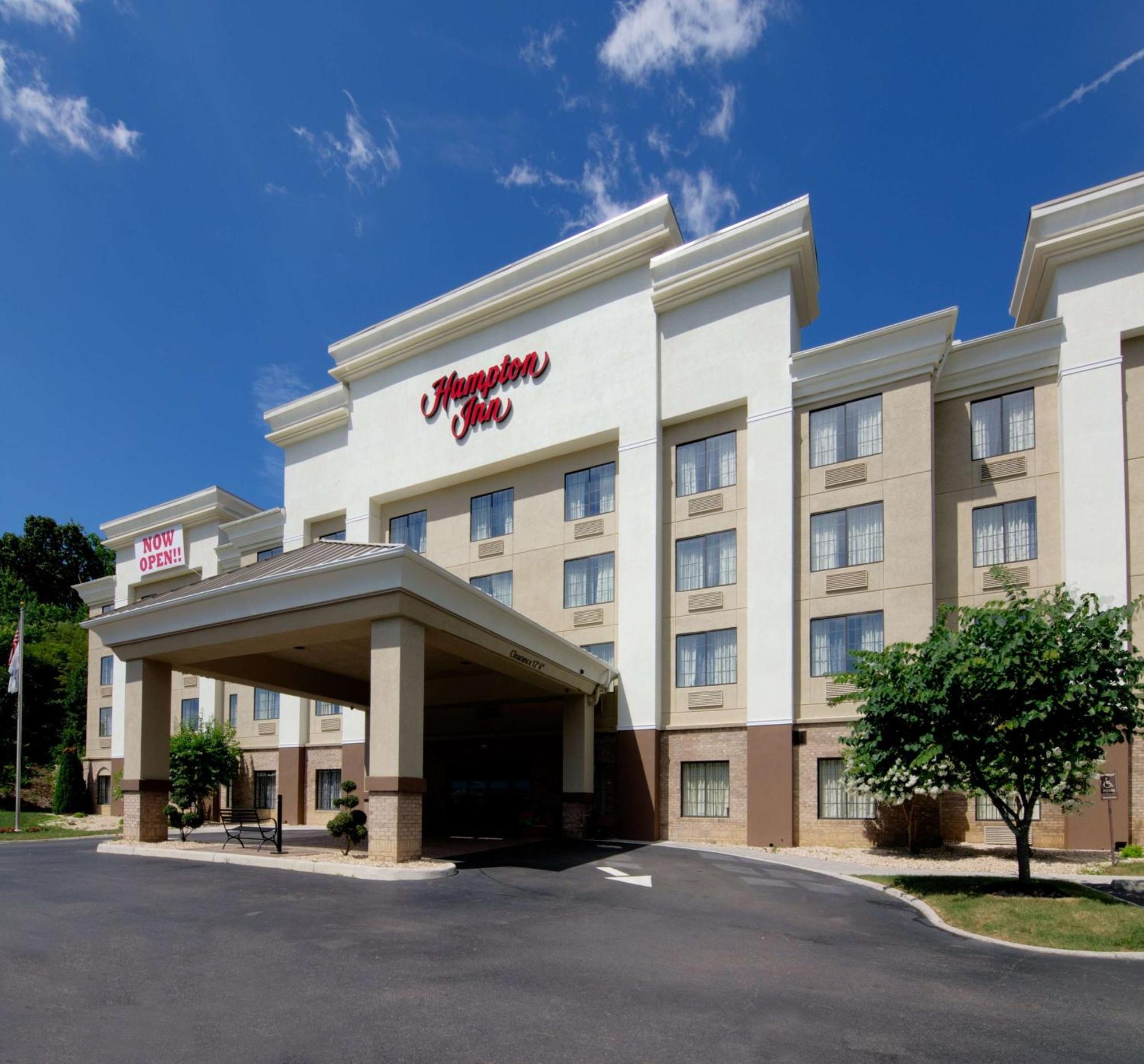 Hampton Inn Salem Esterno foto
